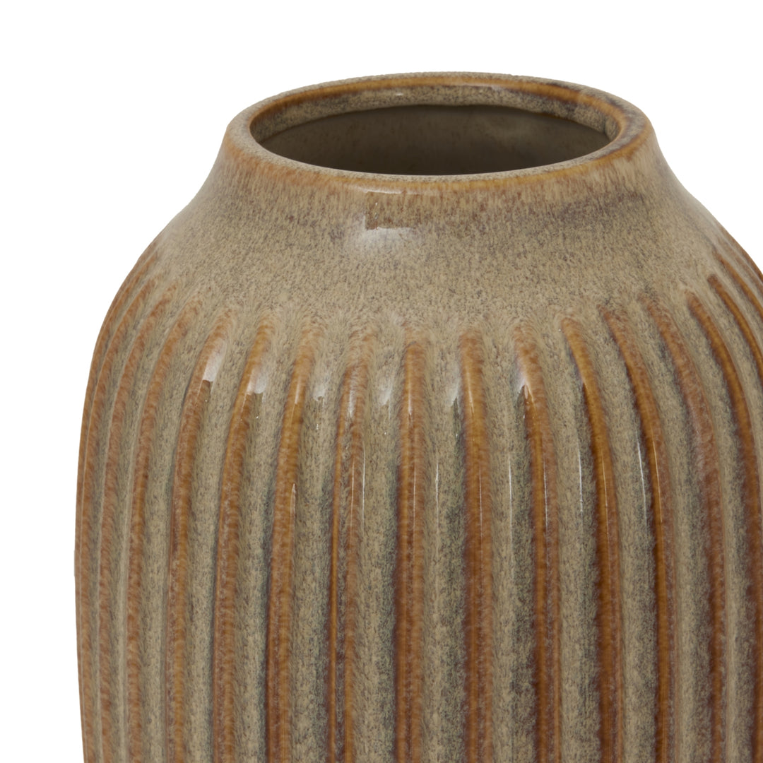 Sabbia Collection Ribbed Vase